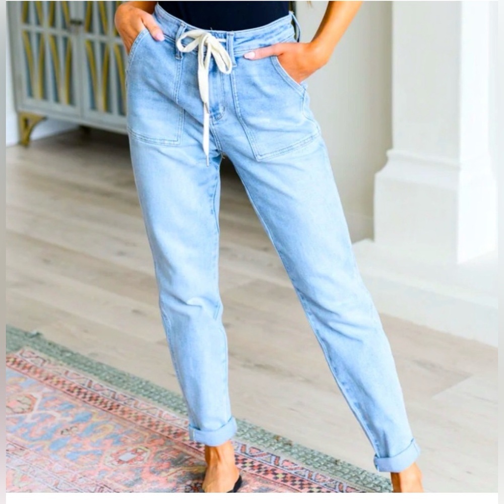 Judy Blue Casual Versatile Stylish Lt Blue Denim Jogger Jeans Sz 15/32